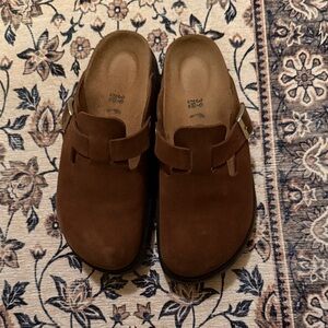 Brown papillon Birkenstock platform shoes
